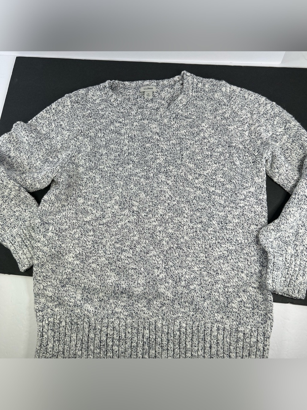 LL Bean Medium cable net sweater 100%cotton black white speckled LS pullover